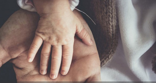 18-месечно бебе се задушило со капаче од паста за заби во Венеција: мајката го држела во раце