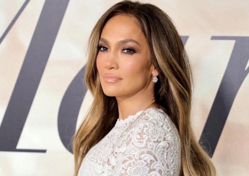 По шпекулациите дека се разведува од Бен Афлек, Џенифер Лопез ја откажа турнејата