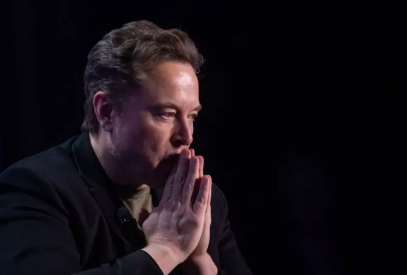 Илон Маск се соочува со бурни реакции поради ажурирањето на политиката за содржина на X за возрасни