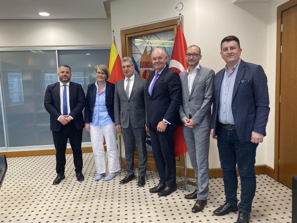 Германската делегација од Франкфурт и Хајделберг, се сретна со раководството на ХАЛКБАНК АД Скопје