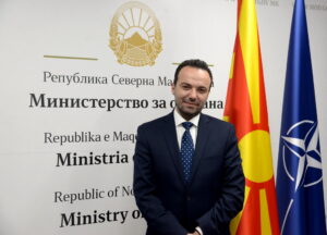 Тирон Јајага ќе раководи со Министерството за одбрана до изборот на нов министер
